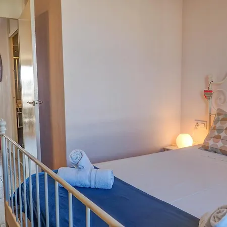 Seaside Cozy By Hello Homes Σίτζες