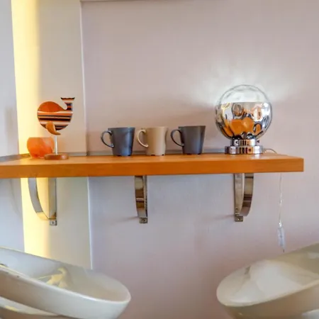 Seaside Cozy By Hello Homes Διαμέρισμα *