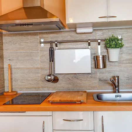 Seaside Cozy By Hello Homes * Sitges