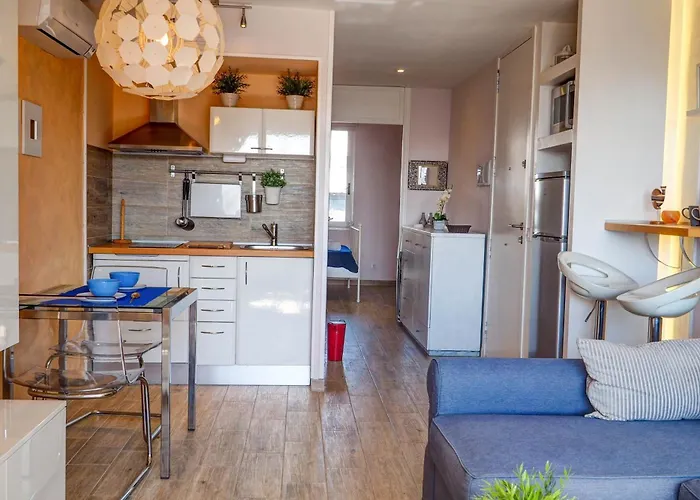 Appartamento Seaside Cozy By Hello Homes *