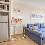 Seaside Cozy By Hello Homes *